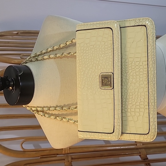 Anne Klein crossbody purse cream croc pattern outside stripes inside chain strap - Picture 1 of 15